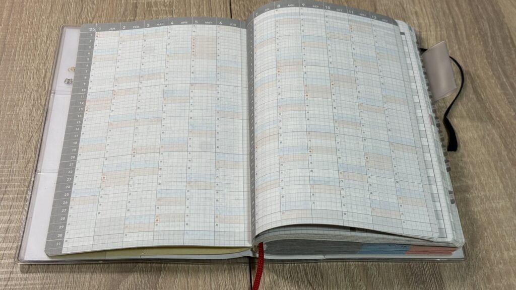 年間カレンダー